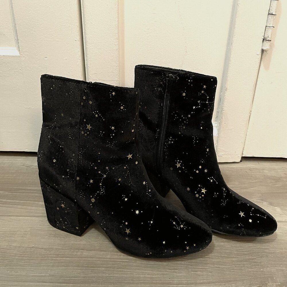 Urban Outfitters Margot Starry Velvet Boots